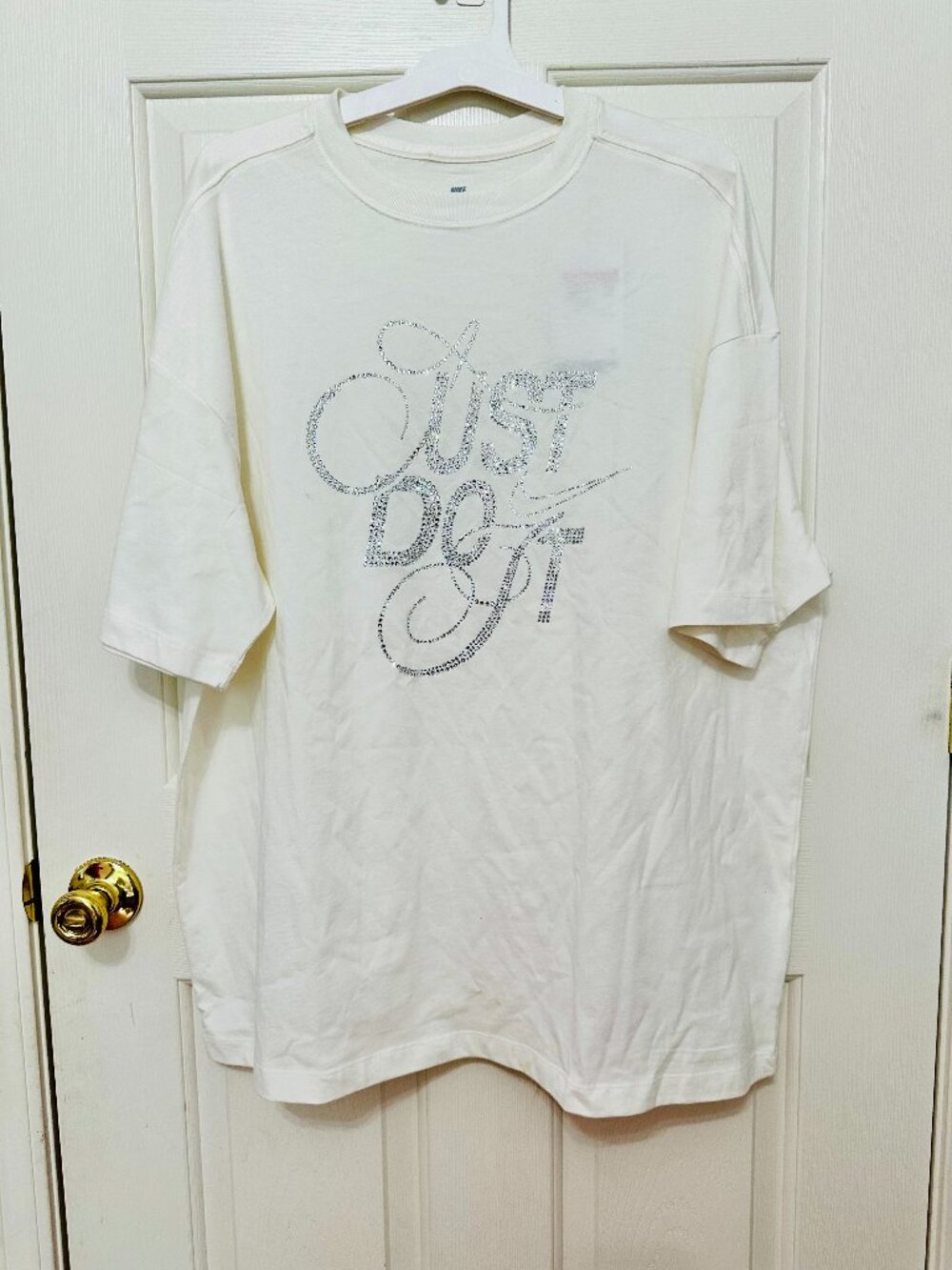 NIKE TEE RHINESTONE EMBELLISHED JUST DO IT OVERSIZED SHORT SLEEVE  T-SHIRT LARGE